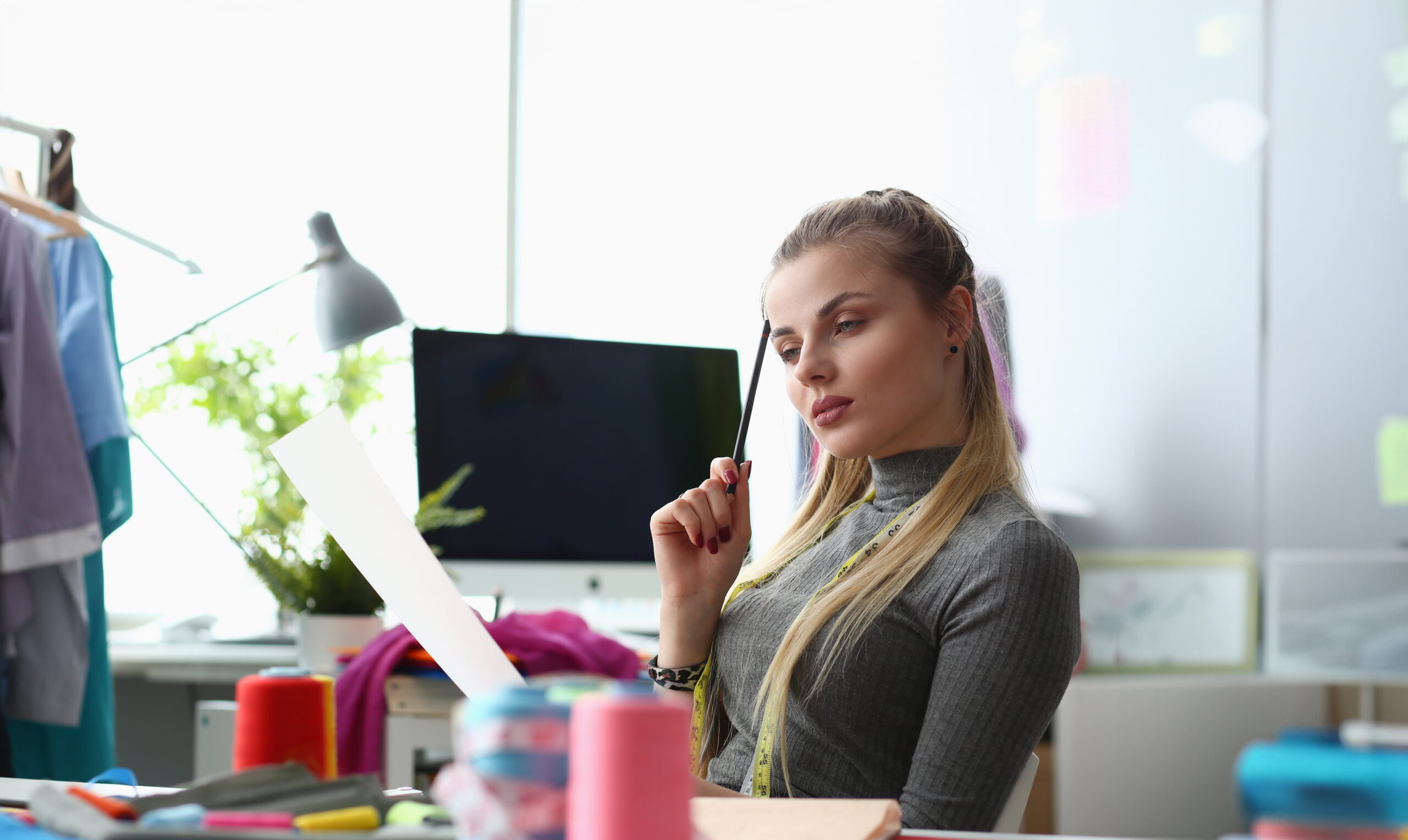 Grafik czy projektant? Różnica, która kosztuje firmy tysiące złotych